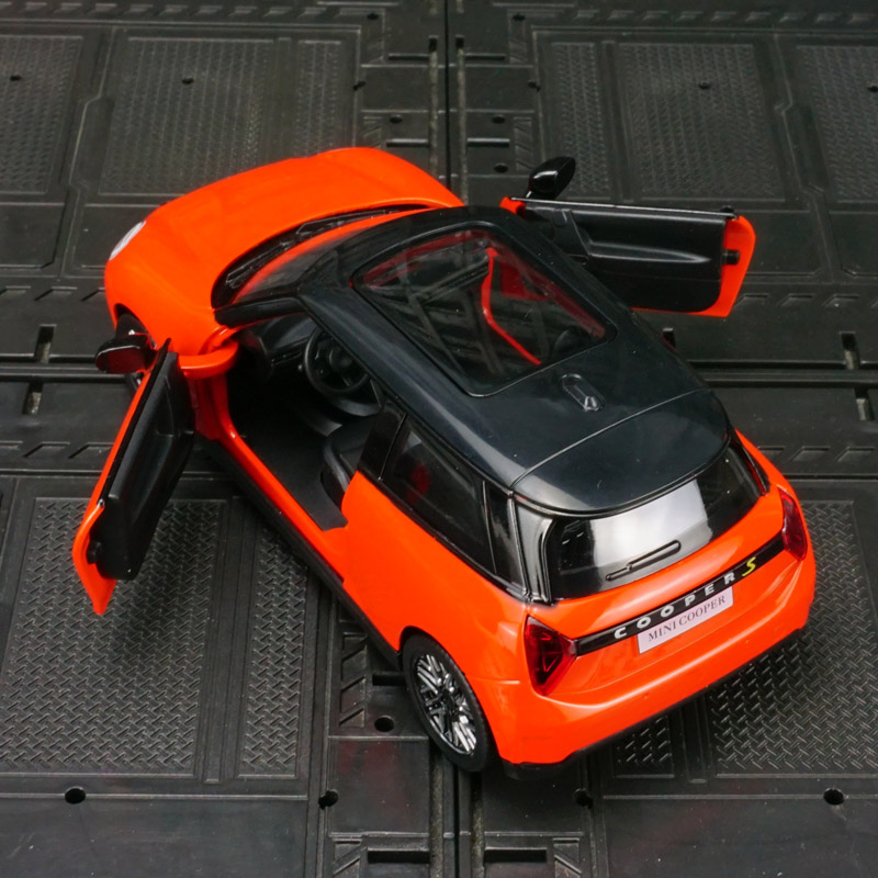 1:28 Simulation BMW Mini New E - Audio Music Car บทวิจารณ์และราคา
