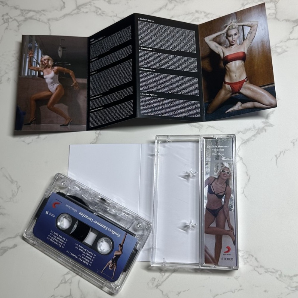 Miley Cyrus Cassette Tape | En - Audio Music New บทวิจารณ์และราคา