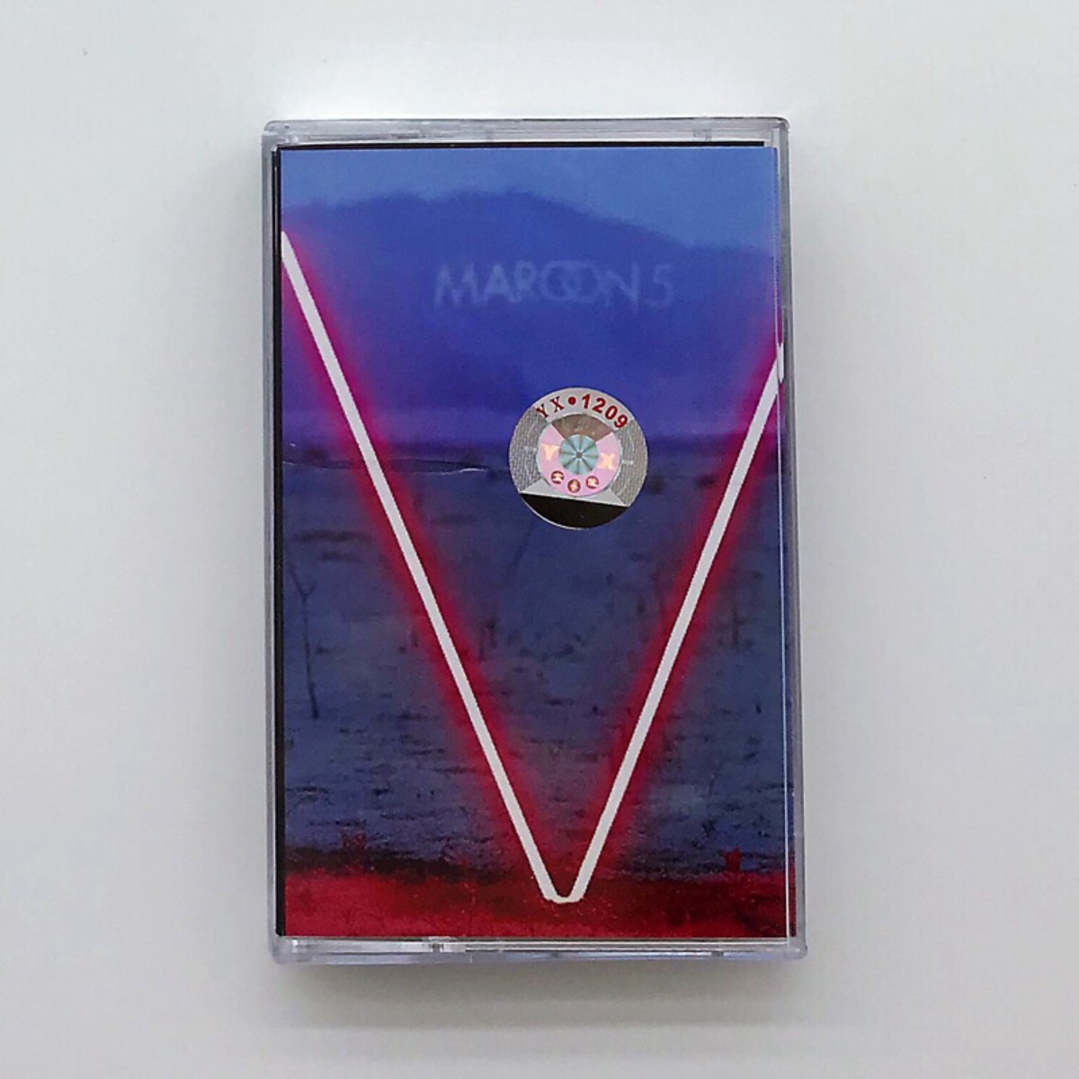 Maroon 5 V Cassette Tape Engli - Music Song Audio บทวิจารณ์และราคา